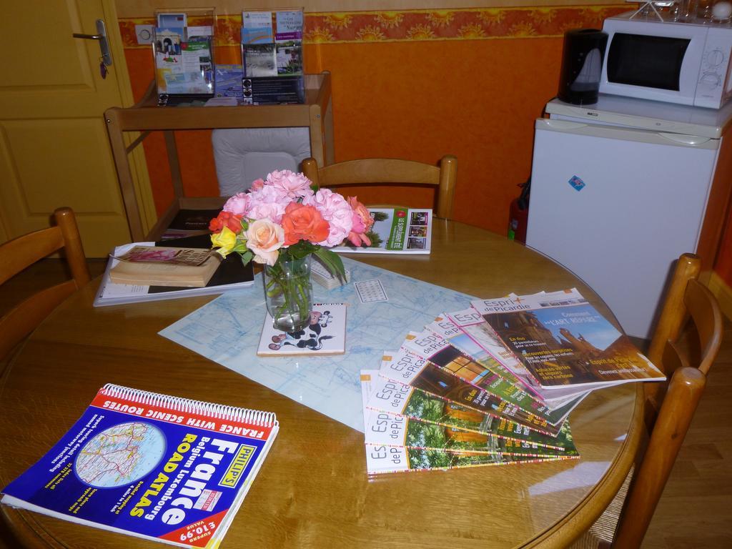 Bed and Breakfast Family Delcour Mailly-Maillet Экстерьер фото